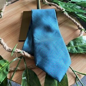 Carson Pirie Scott Silk Tie